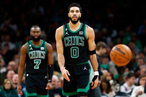 电竞世界杯-绿军为傲慢而付出代价！进攻低迷令他们想念斯马特