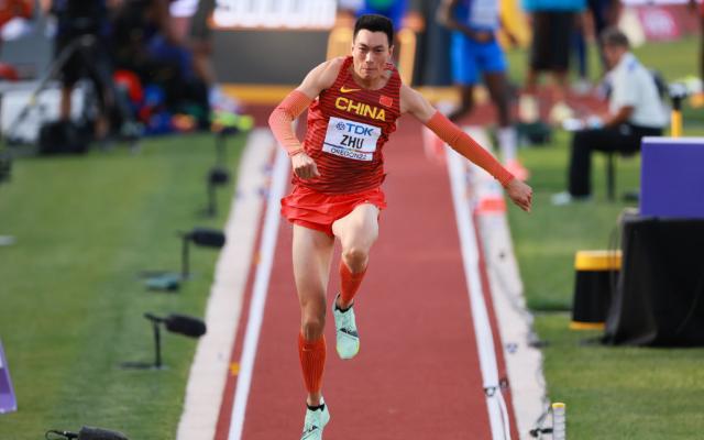 电竞世界杯-世锦赛朱亚明三级跳摘铜 加拿大夺男子接力金牌
